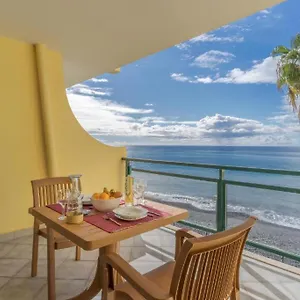 Tranquil Beachside - Atlantic Gardens Apartment Funchal (Madeira)